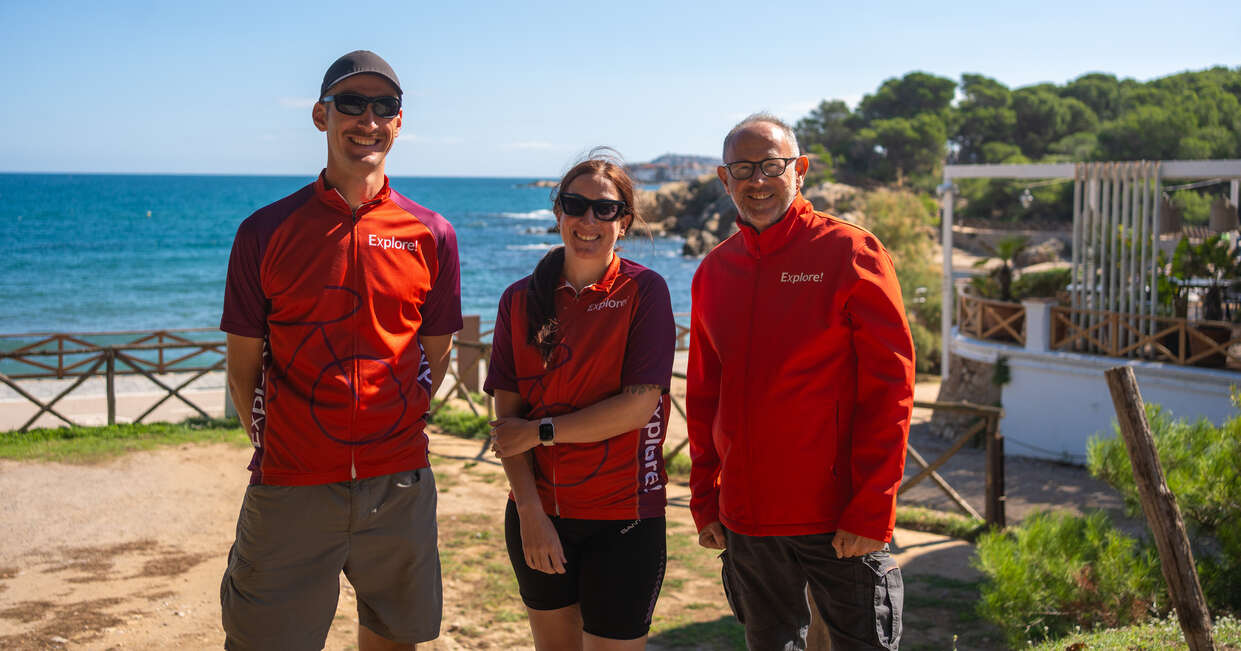 Explore Worldwide tour leaders